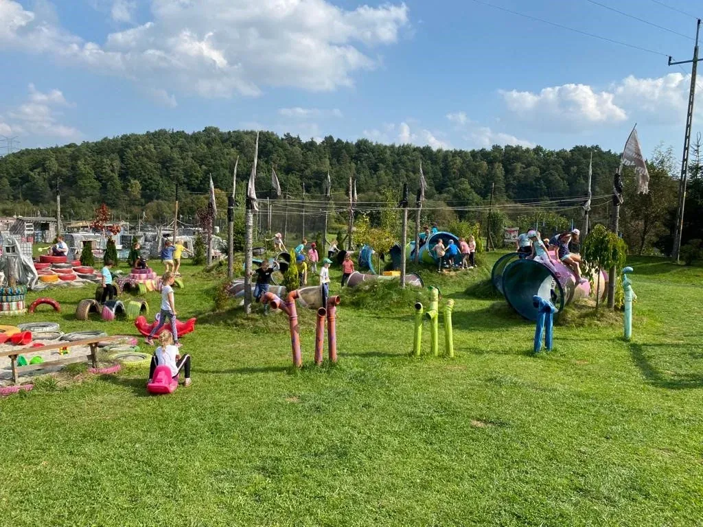 Samochody RC na torach Areny Mocy